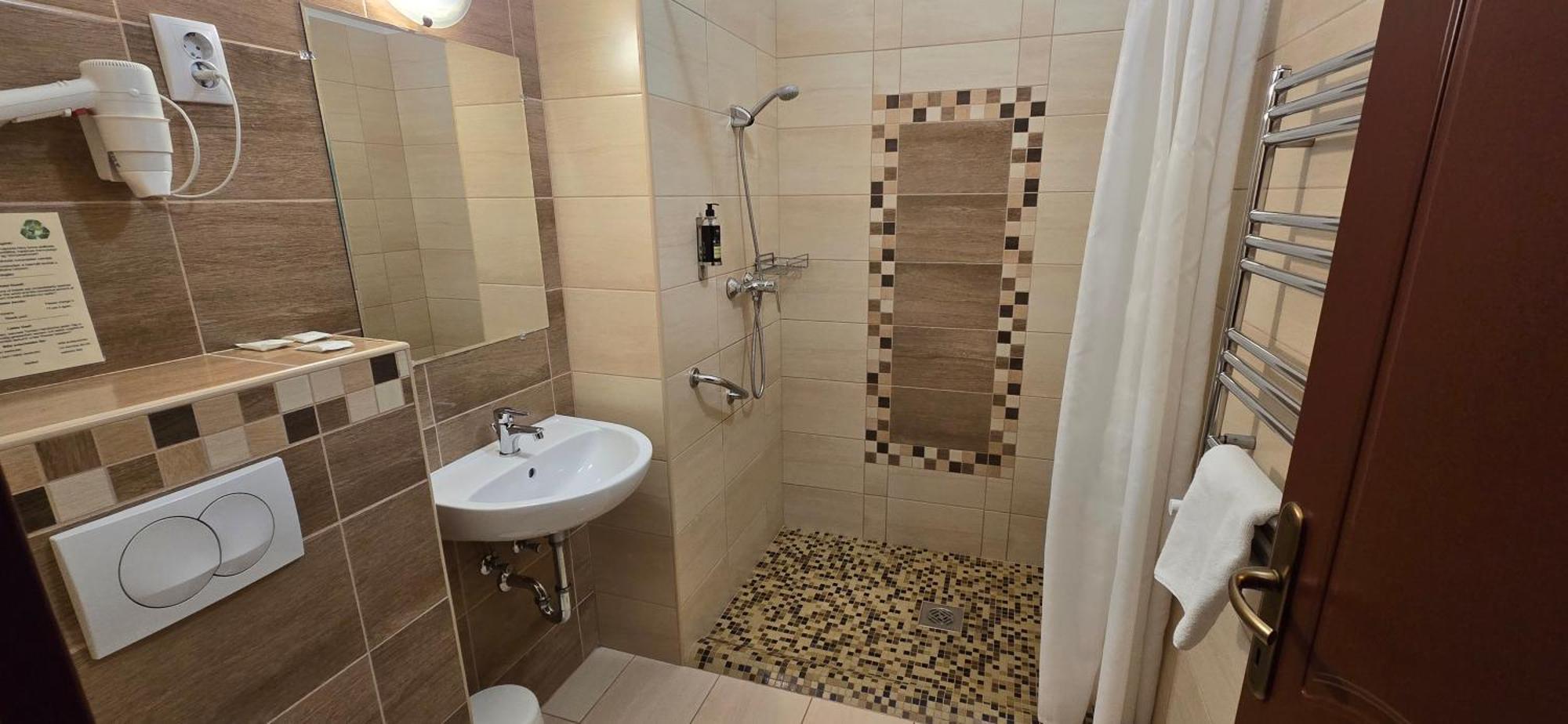 Diana Club Hotel Budapest Phòng bức ảnh